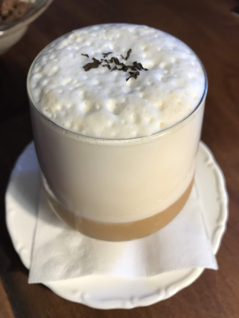 [食記] 新竹。Urban Tribe城咖。夏季避暑咖啡店首選!手作甜點和輕午餐都有不錯的質感!