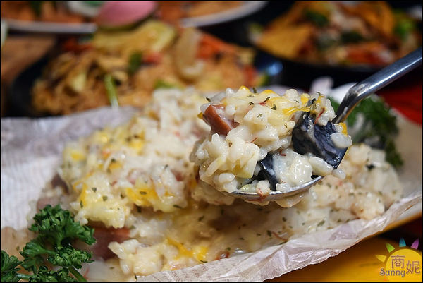 麥瑟德式手工啤酒餐廳:台中西區聚會餐廳。麥瑟德式手工啤酒餐廳。餐點與啤酒兼優網路評價高