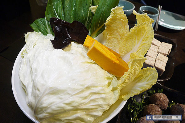 桃園麻辣鍋【麻辣一哥養生麻辣鍋桃園中山店】正宗四川麻辣鍋火辣上癮〡桃園火鍋〡桃園地方法院麻辣鍋〡桃園美食