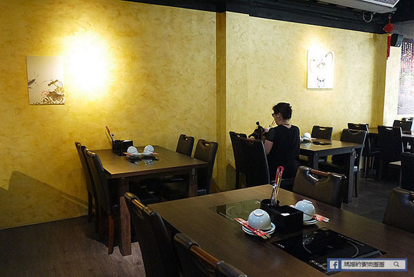 桃園麻辣鍋【麻辣一哥養生麻辣鍋桃園中山店】正宗四川麻辣鍋火辣上癮〡桃園火鍋〡桃園地方法院麻辣鍋〡桃園美食