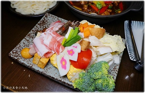 武將日式食堂:台中西區』武將日式食堂║夜貓子深夜食堂,中日創意料理,花雕雞一鍋三吃,另類登場!