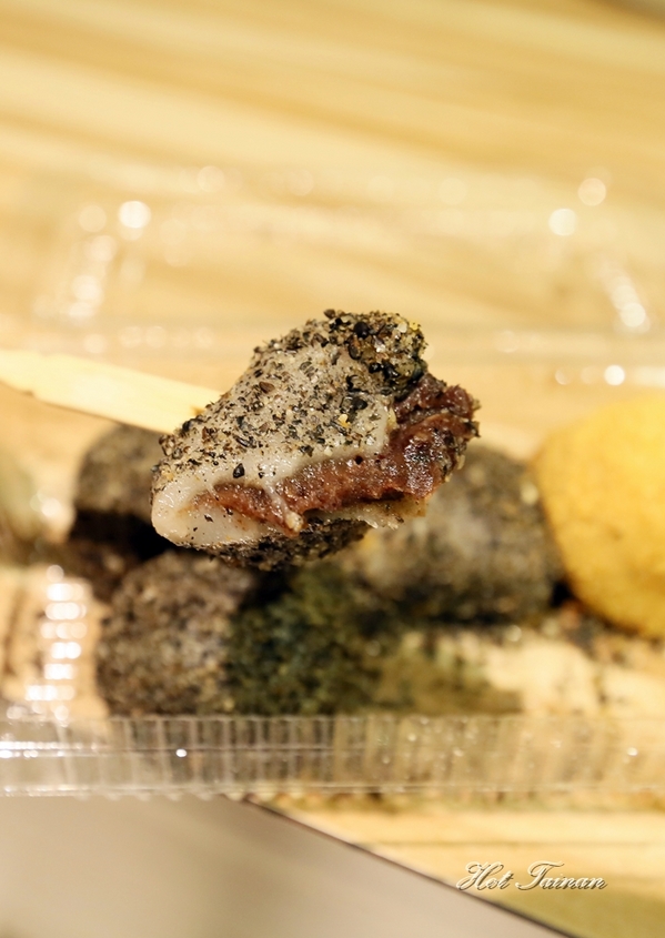 大記QQ麻糬：【台南美食】大記QQ麻糬：5元古早味手工麻糬，每天只賣4小時的平民甜點~