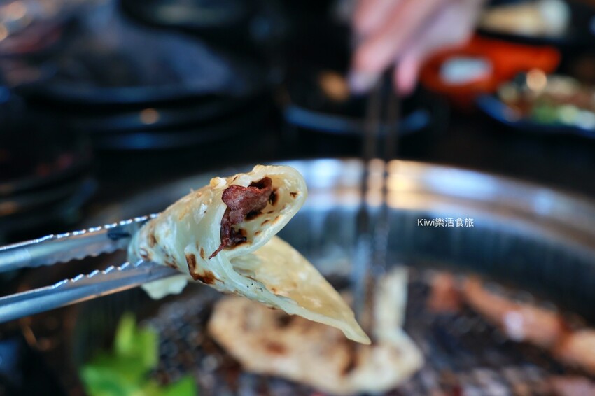 嘉義逐鹿炭火燒肉吃到飽｜嘉義高CP值燒肉無限吃到飽餐廳，火烤兩吃，牛肉.豬肉.羊肉都新鮮