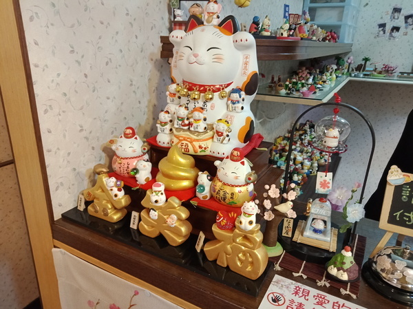 欣怡冰菓屋：【高雄美食】欣怡冰菓屋，帶有溫度的冰店@高捷凹子底站