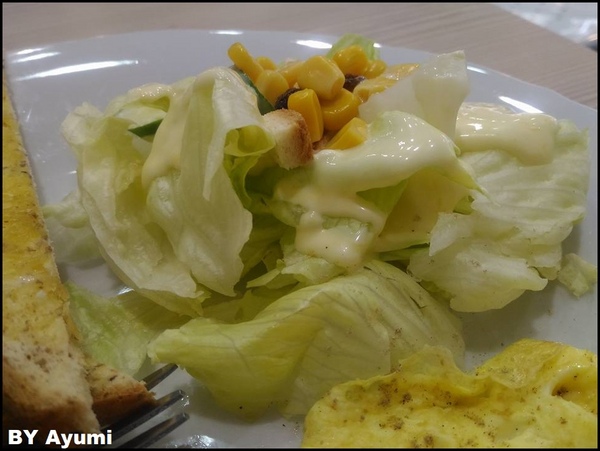 早安！陽光花園：[食記]早安!陽光花園，這裡沒有陽光男孩陪你吃早餐、但有滿滿的營養早午餐等著你～