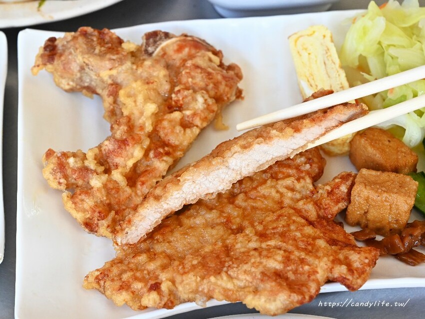 幸福廚房早午餐|這間台中早餐超厲害!爆餡河粉蛋餅,鍋貼也是必點招牌,還有超狂隱藏版菜單!