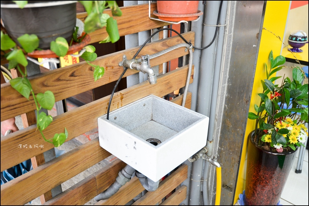 DSC_1922.jpg DSC_1922.jpg