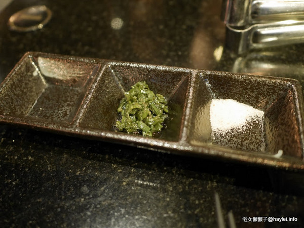 筋肉人焼肉 キン肉マン焼き肉：新竹北區/中正路/澳洲和牛/燒烤美食/筋肉人焼肉-美味雞湯無限供應，調入鮮蔥、鹽蔥美味加乘無法擋、飽啖M11等級的澳洲巧克力純血和牛澳洲巧克力純血和牛軟嫩甜香好好吃，環境舒適，佳節聚餐好選項！