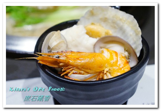 庶石藏香精緻石頭火鍋：中山國中火鍋．單人也可品嘗的個性風精緻石頭火鍋──庶石藏香