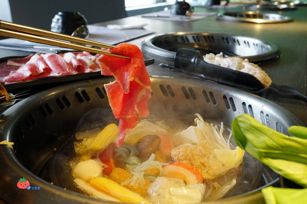 庶石藏香石頭火鍋