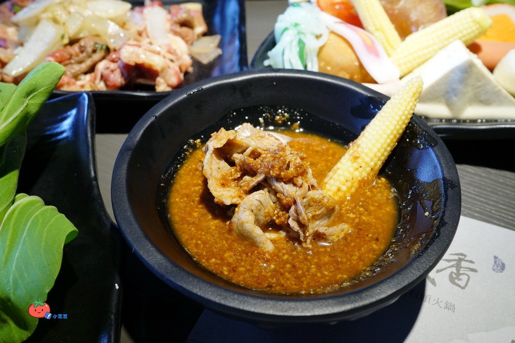 庶石藏香石頭火鍋