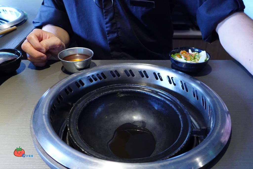 庶石藏香石頭火鍋