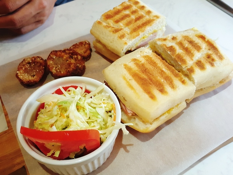 SelfieCity_20170702171227_org.jpg SelfieCity_20170702171227_org.jpg