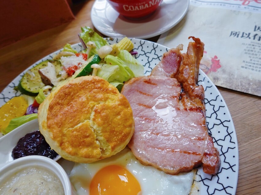 台北松山—古巴娜咖啡café Coabana|古巴的樂天爛漫 賦予比司吉生命力|民生社區