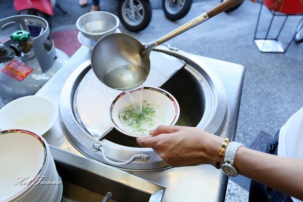 王家古早味意麵:【台南美食】王家古早味意麵:搭載40年傳承的老味道,鐵皮屋下的美味~
