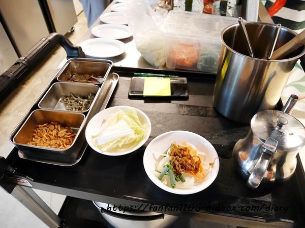 【台中美食】食藝石頭火鍋 #石頭火鍋 #台中火鍋 #台中西區美食 #台中火鍋推薦 #台中平價火鍋 #火鍋 #食尚玩家推薦 (9).JPG