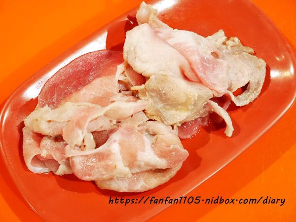 【台中美食】食藝石頭火鍋 #石頭火鍋 #台中火鍋 #台中西區美食 #台中火鍋推薦 #台中平價火鍋 #火鍋 #食尚玩家推薦 (13).JPG