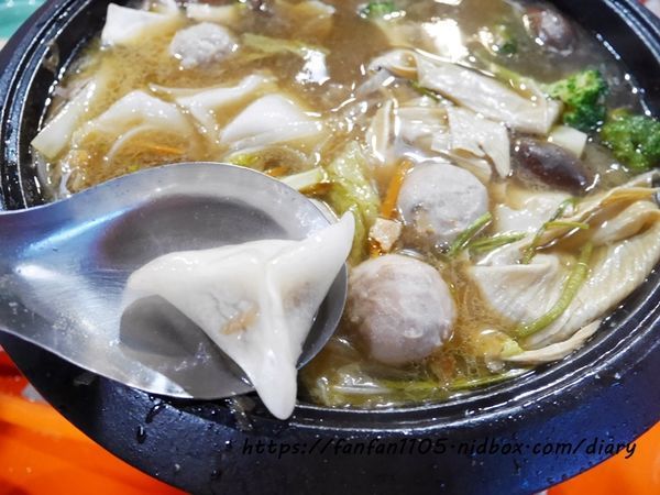 【台中美食】食藝石頭火鍋 #石頭火鍋 #台中火鍋 #台中西區美食 #台中火鍋推薦 #台中平價火鍋 #火鍋 #食尚玩家推薦 (27).JPG