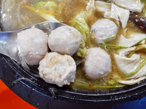 【台中美食】食藝石頭火鍋 #石頭火鍋 #台中火鍋 #台中西區美食 #台中火鍋推薦 #台中平價火鍋 #火鍋 #食尚玩家推薦 (26).JPG