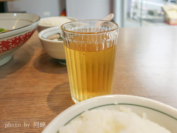 口太麻辣香鍋創始店：【桃園食記】口太麻辣香鍋創始店 乾式麻辣鍋 一麻一辣的紅色誘惑