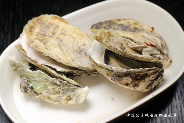 皇上吉饗極品唐風燒肉:東區燒肉吃到飽/夜店風吃飯還要戴墨鏡『皇上吉饗極品唐風燒肉』糖朝餐飲集團新品牌/捷運忠孝敦化站