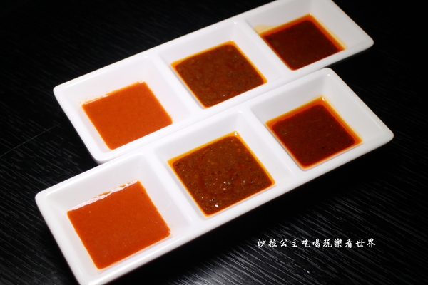 皇上吉饗極品唐風燒肉:東區燒肉吃到飽/夜店風吃飯還要戴墨鏡『皇上吉饗極品唐風燒肉』糖朝餐飲集團新品牌/捷運忠孝敦化站