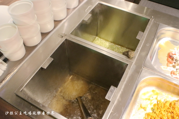 皇上吉饗極品唐風燒肉:東區燒肉吃到飽/夜店風吃飯還要戴墨鏡『皇上吉饗極品唐風燒肉』糖朝餐飲集團新品牌/捷運忠孝敦化站