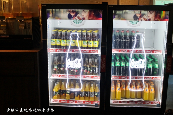 皇上吉饗極品唐風燒肉:東區燒肉吃到飽/夜店風吃飯還要戴墨鏡『皇上吉饗極品唐風燒肉』糖朝餐飲集團新品牌/捷運忠孝敦化站