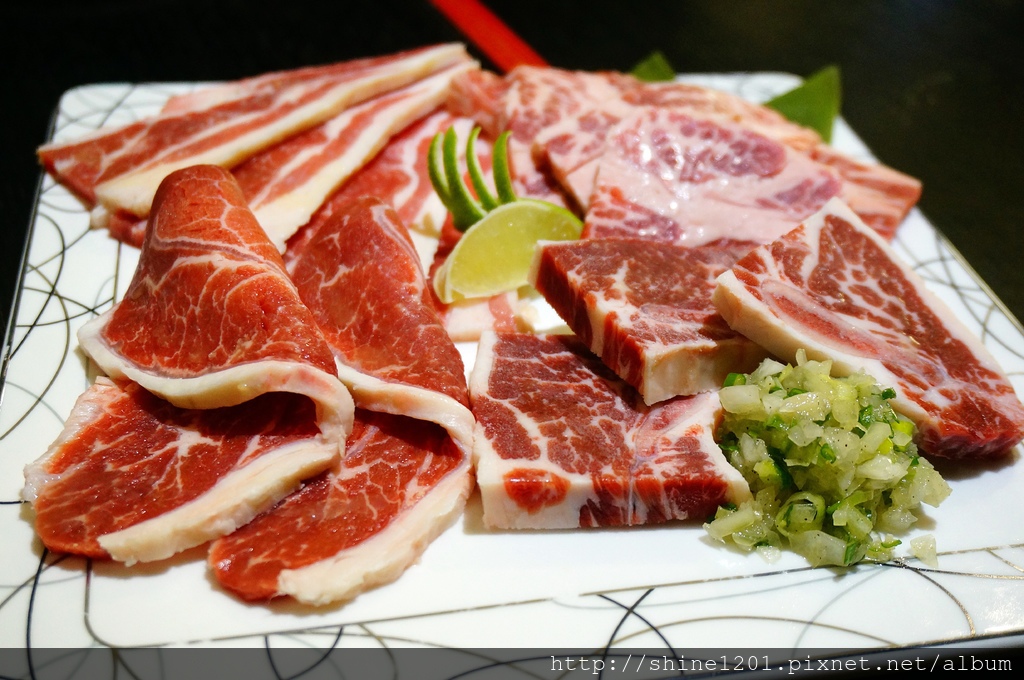 忠孝敦化站燒肉居酒屋-皇上吉饗 東區燒肉吃到飽 夜店風燒烤