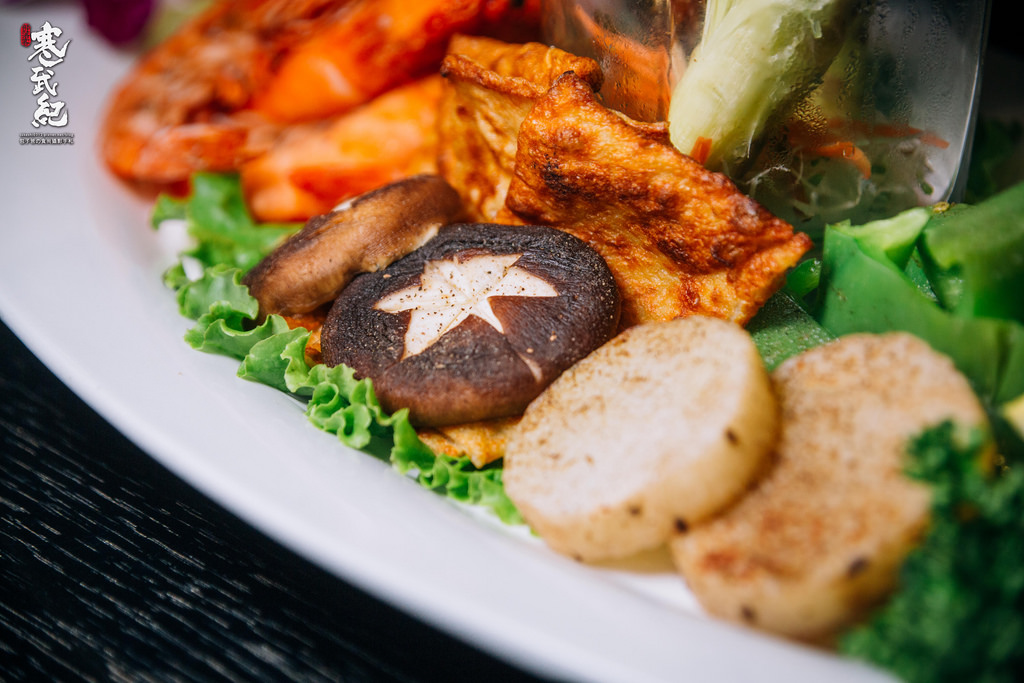 【中肯‧食記】皇上吉饗 極品唐風燒肉‧捷運忠孝敦化站｜糖朝集團攜手皇上吉饗‧打造東區最炫夜店風燒肉吃到飽！