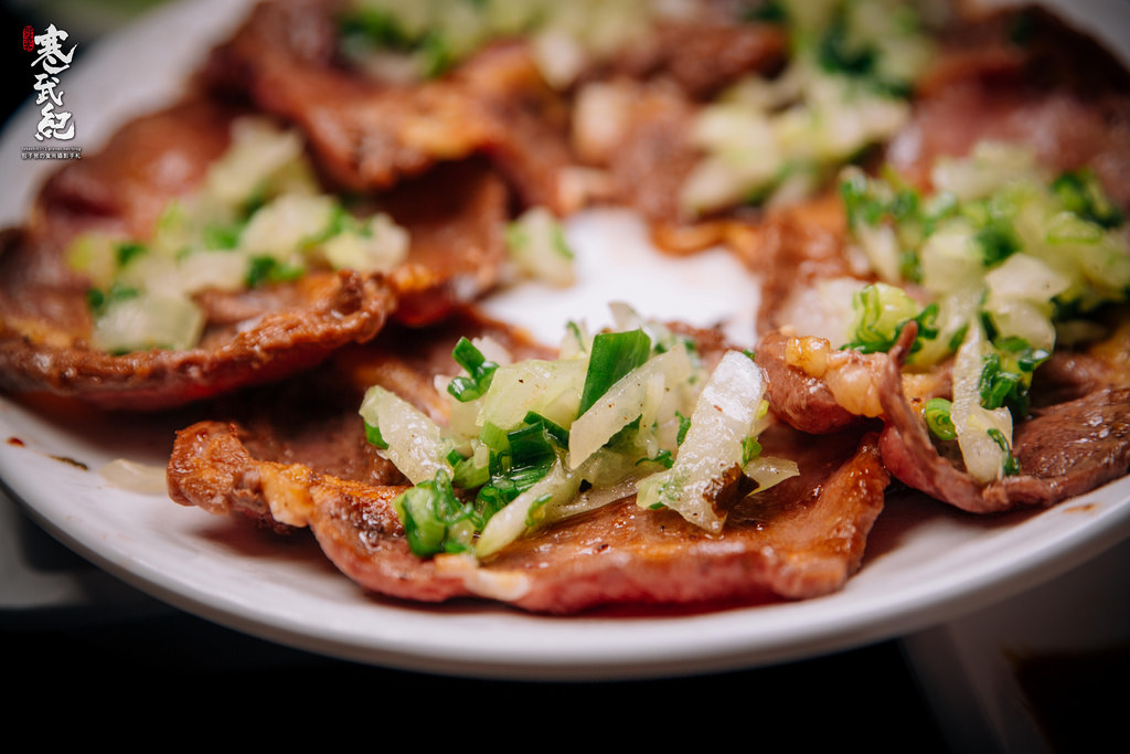 【中肯‧食記】皇上吉饗 極品唐風燒肉‧捷運忠孝敦化站｜糖朝集團攜手皇上吉饗‧打造東區最炫夜店風燒肉吃到飽！