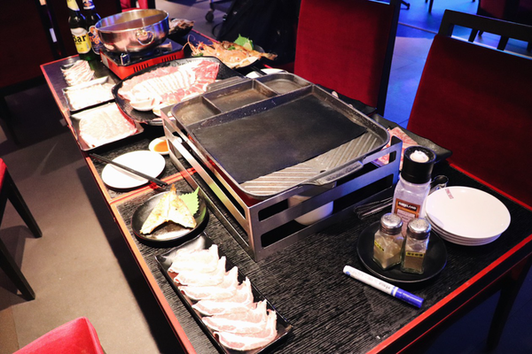 [台北大安區]美食提案X 糖朝皇上吉饗 ∥龍蝦和牛吃到飽||東區吃到飽首選