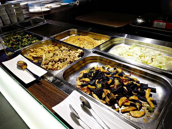 皇上吉饗極品唐風燒肉:【捷運美食】皇上吉饗極品唐風燒肉吃到飽 台北最潮夜店風燒烤店 越夜越high!代烤服務/桌邊魔術/DJ熱場/大安區燒肉/東區宵夜推廌