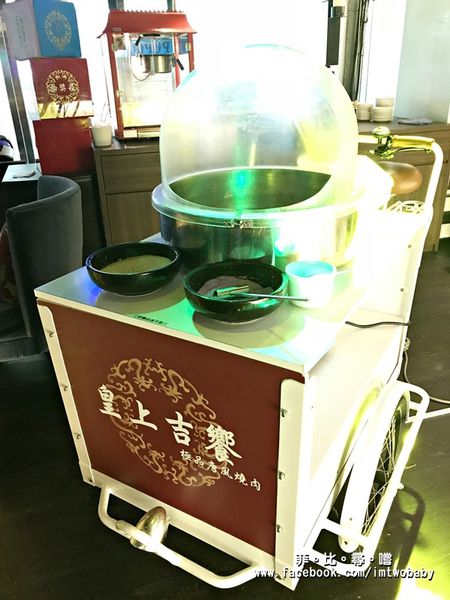 皇上吉饗極品唐風燒肉:【捷運美食】皇上吉饗極品唐風燒肉吃到飽 台北最潮夜店風燒烤店 越夜越high!代烤服務/桌邊魔術/DJ熱場/大安區燒肉/東區宵夜推廌