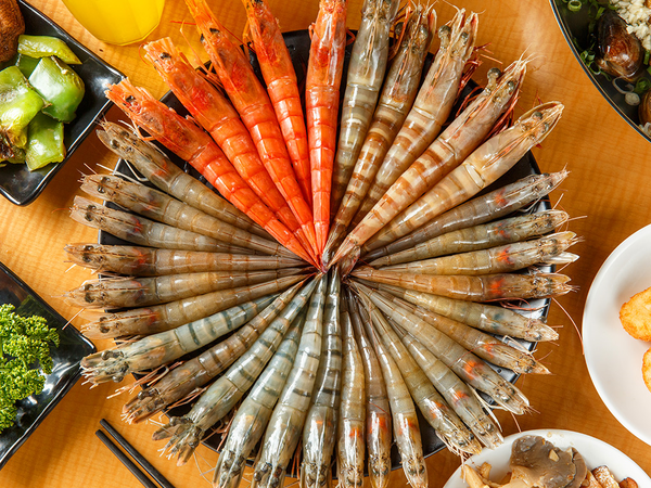 《皇上吉饗極品唐風燒肉》現場DJ High到爆，高品質燒肉讓你盡情吃到飽！