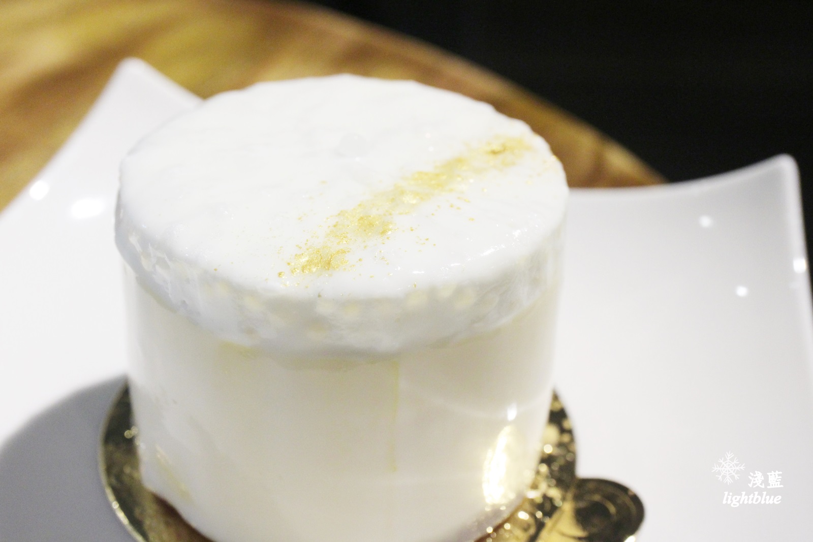 [ 中山國中站美食 ] 淺藍 × WellMore Pâtisserie維摩法式甜點～如咖啡廳一般愜意的甜點空間，免費wifi插座不限時