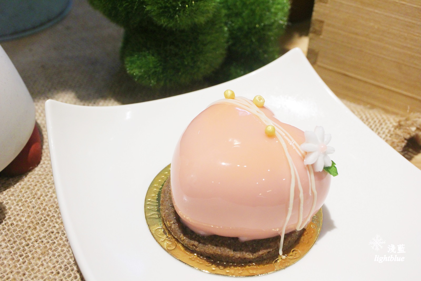 [ 中山國中站美食 ] 淺藍 × WellMore Pâtisserie維摩法式甜點～如咖啡廳一般愜意的甜點空間，免費wifi插座不限時