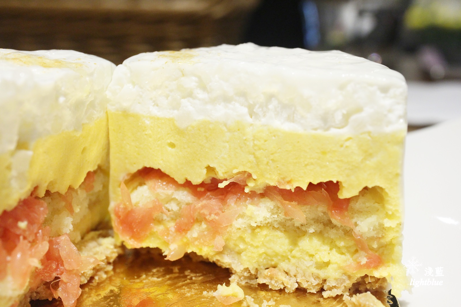 [ 中山國中站美食 ] 淺藍 × WellMore Pâtisserie維摩法式甜點～如咖啡廳一般愜意的甜點空間，免費wifi插座不限時