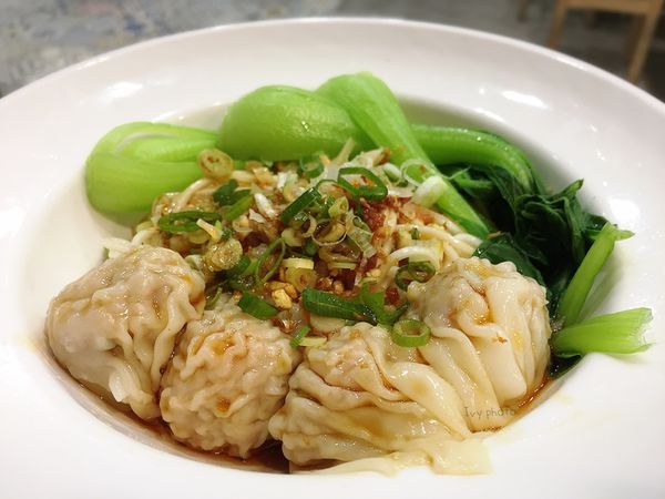 小戶商行 紅油鮮蝦炒手麵