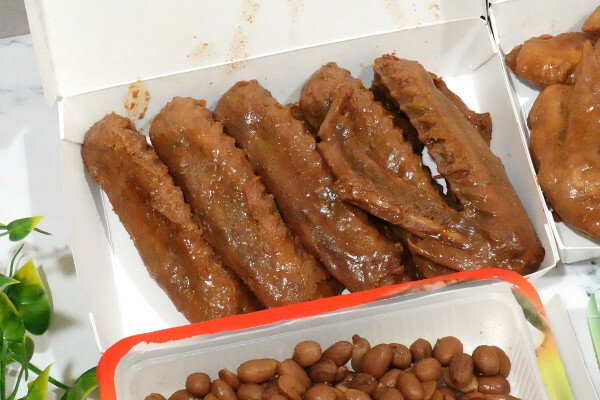 彰化縣員林市彰化縣員林市一再回購的宅配滷味-黑竹園雞腳凍，宵夜點心加菜都超方便，懶人最愛一開即食的好吃冷滷味