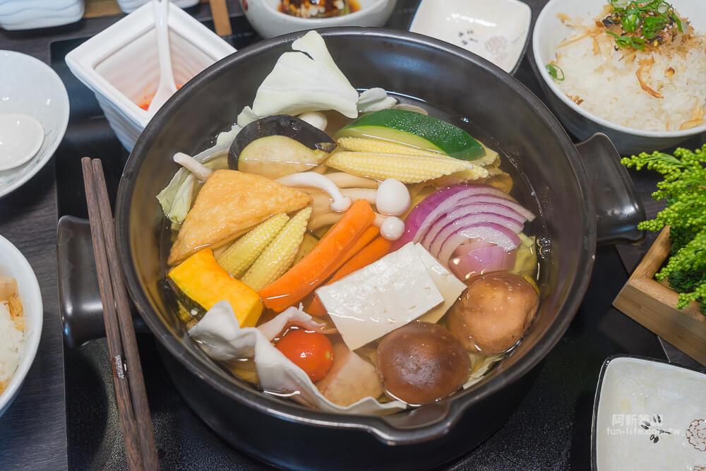 台中鍠樂極上和牛海鮮鍋物-44