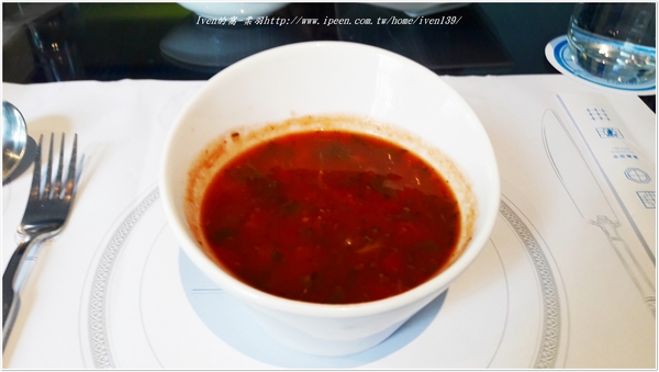 赤崁璽樓 . 蔬食料理餐廳：《台南素食餐廳\台南美食推薦》追遂美學生活，拜訪隱藏在台南巷弄的古典唯美餐廳-【赤崁璽樓-原禪食餐廳】