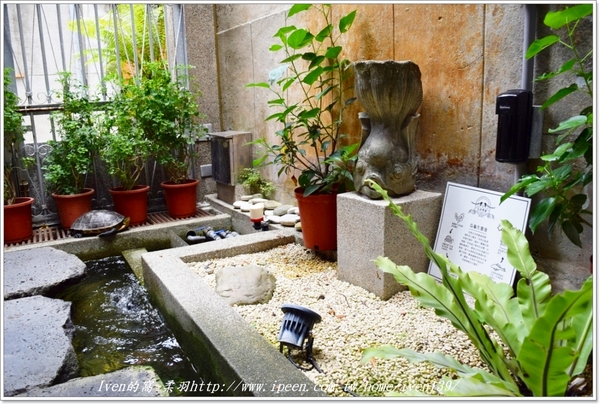 赤崁璽樓 . 蔬食料理餐廳：《台南素食餐廳\台南美食推薦》追遂美學生活，拜訪隱藏在台南巷弄的古典唯美餐廳-【赤崁璽樓-原禪食餐廳】