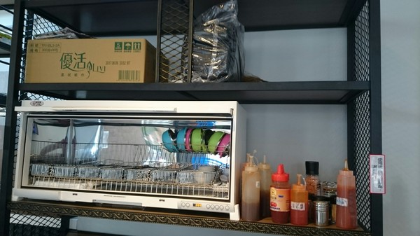 6吋盤早午餐(鼎新店)(鼎新店)：高雄~6吋盤早午餐(鼎新店)~口愛車車兒童餐~必吃的平價早午餐~份量十足有誠意~