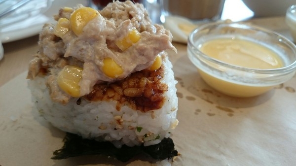 6吋盤早午餐(鼎新店)(鼎新店)：高雄~6吋盤早午餐(鼎新店)~口愛車車兒童餐~必吃的平價早午餐~份量十足有誠意~