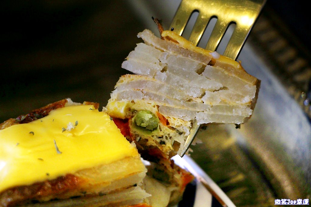 西區|來去找尋草悟道的早午餐~Mirror Cafe競子咖啡,又是IG美照必拍之處。 - 微笑Joe幸運