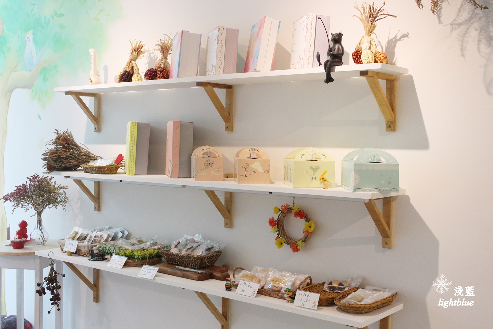 [ 科技大樓站美食 ] 淺藍 × 嗜甜點～巷弄裡的清新甜點店，還有可愛店兔