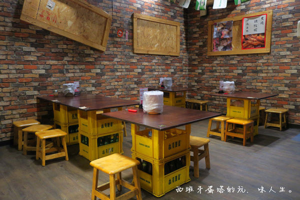 三九八燒烤食堂：三九八燒烤食堂|新竹夜晚嗨起來！各式串燒組合、異國料理炒泡麵、火焰燒酒雞絕對不能錯過～！