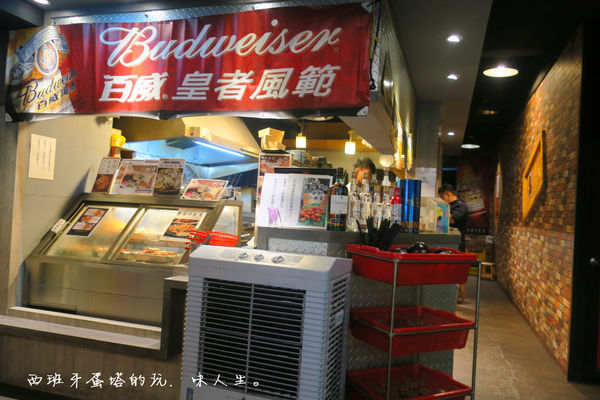 三九八燒烤食堂：三九八燒烤食堂|新竹夜晚嗨起來！各式串燒組合、異國料理炒泡麵、火焰燒酒雞絕對不能錯過～！