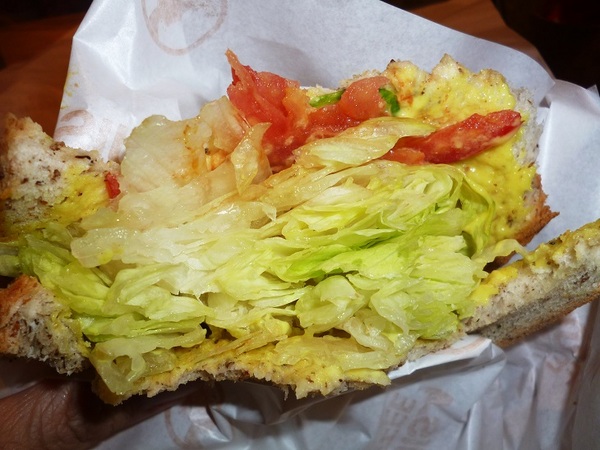 路易莎咖啡Louisa Coffee(淡水店)：我在路易莎咖啡--路易莎咖啡Louisa Coffee体驗心得